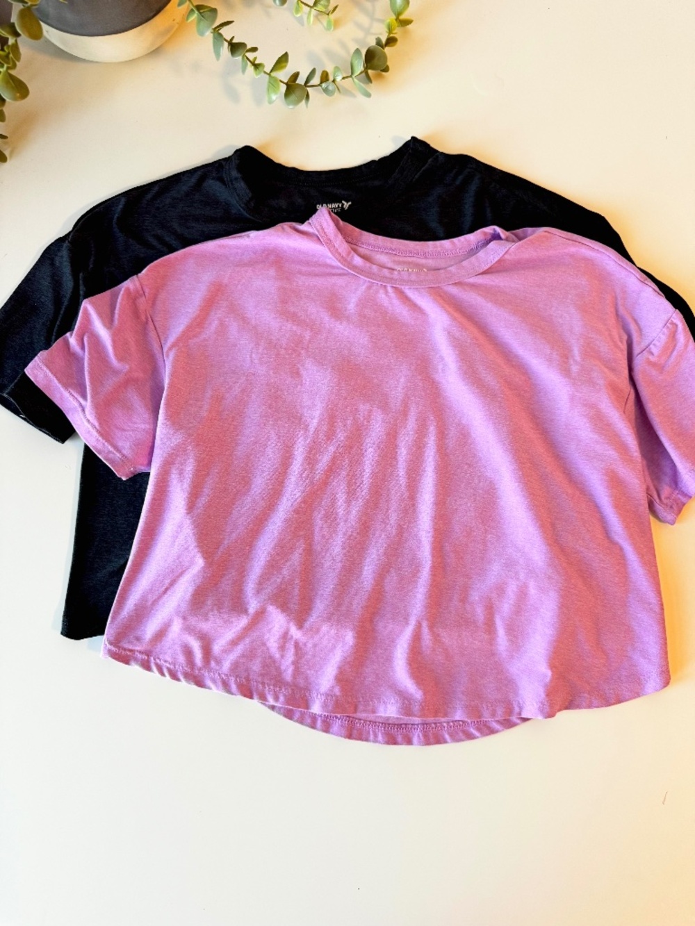 Old Navy Active CloudMotion Girls Shirt Bundle Black & Lilac Performance Tees 8